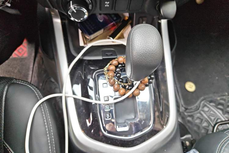 Used Nissan Terra 2020 2.5L XL Upper 4WD Automatic Four-Wheel Drive Luxury Edition Gear Lever