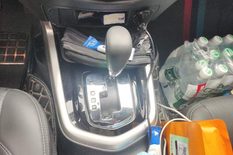 Used Nissan Terra 2020 2.5L XL Upper Automatic Two-Wheel Drive Luxury Edition Gear Lever