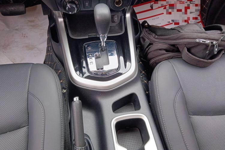 Used Nissan Terra 2020 2.5L XL Upper 4WD Automatic Four-Wheel Drive Luxury Edition Gear Lever