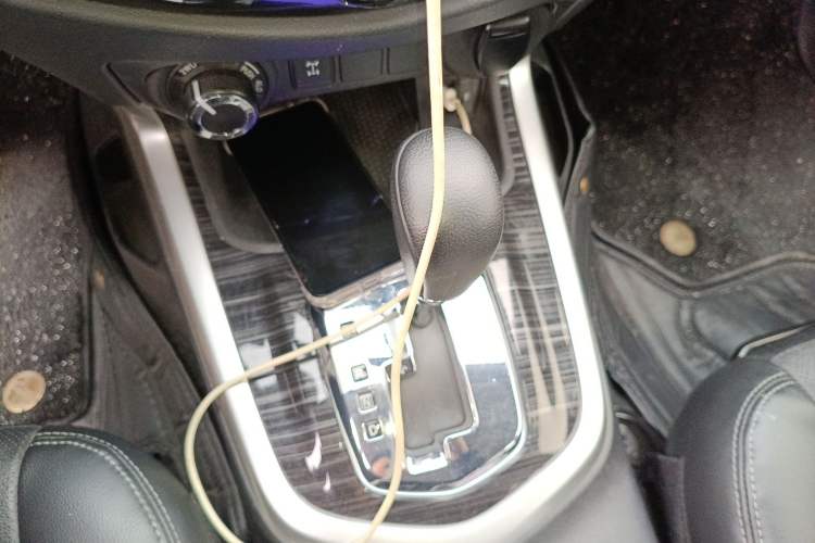 Used Nissan Terra 2020 2.5L XV 4WD Automatic Four-Wheel Drive Flagship Edition Gear Lever