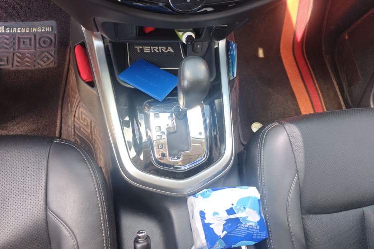 Used Nissan Terra 2020 2.5L XL Upper Automatic Two-Wheel Drive Luxury Edition Gear Lever