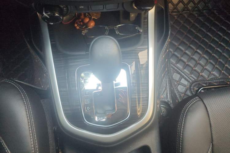 Used Nissan Terra 2020 2.5L XV 4WD Automatic Four-Wheel Drive Flagship Edition Gear Lever