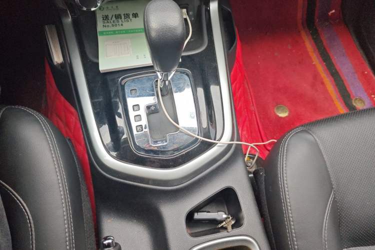 Used Nissan Terra 2020 2.5L XL Upper 4WD Automatic Four-Wheel Drive Luxury Edition Gear Lever