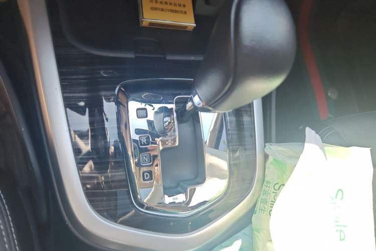 Used Nissan Terra 2020 2.5L XV 4WD Automatic Four-Wheel Drive Flagship Edition Gear Lever