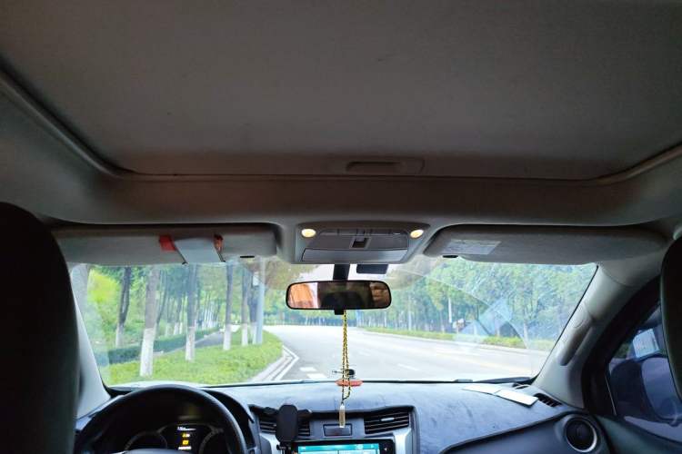 Used Nissan Terra 2020 2.5L XL Upper Automatic Two-Wheel Drive Luxury Edition Headliner