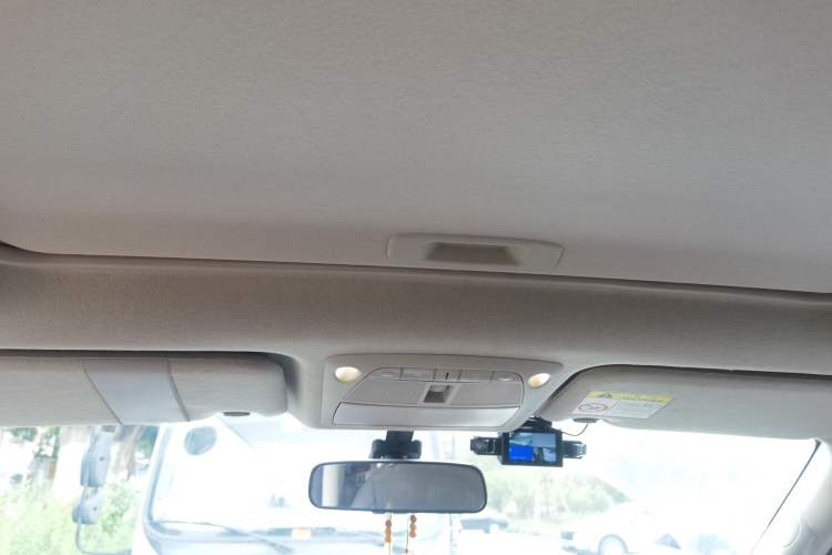 Used Nissan Terra 2020 2.5L XL Upper Automatic Two-Wheel Drive Luxury Edition Headliner