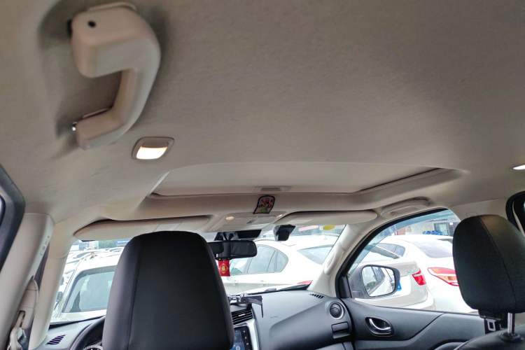 Used Nissan Terra 2020 2.5L XV 4WD Automatic Four-Wheel Drive Flagship Edition Headliner