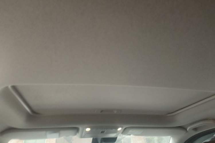 Used Nissan Terra 2020 2.5L XV 4WD Automatic Four-Wheel Drive Flagship Edition Headliner