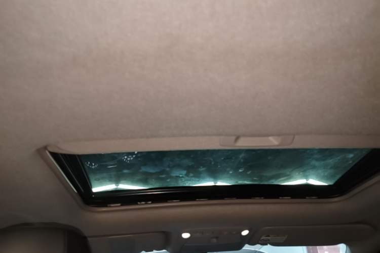 Used Nissan Terra 2020 2.5L XL Upper 4WD Automatic Four-Wheel Drive Luxury Edition Headliner