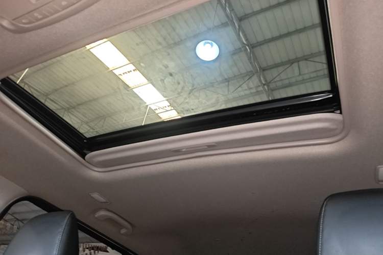 Used Nissan Terra 2020 2.5L XL Upper 4WD Automatic Four-Wheel Drive Luxury Edition Headliner