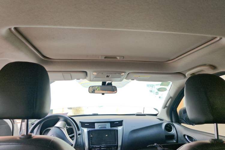 Used Nissan Terra 2020 2.5L XL Upper 4WD Automatic Four-Wheel Drive Luxury Edition Headliner