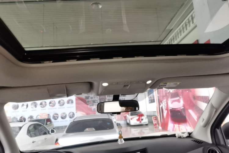 Used Nissan Terra 2020 2.5L XL Upper 4WD Automatic Four-Wheel Drive Luxury Edition Headliner