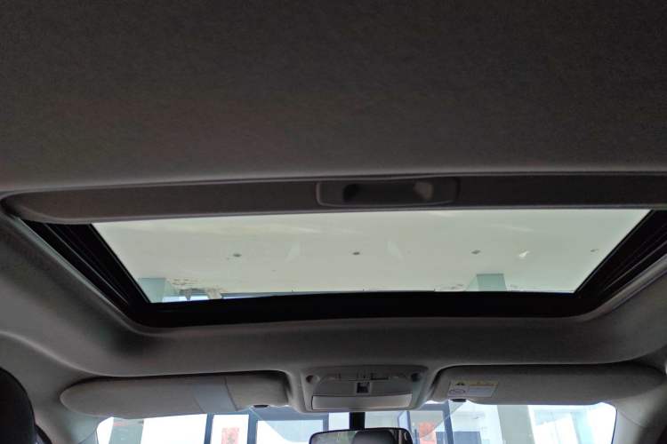 Used Nissan Terra 2020 2.5L XL Upper 4WD Automatic Four-Wheel Drive Luxury Edition Headliner