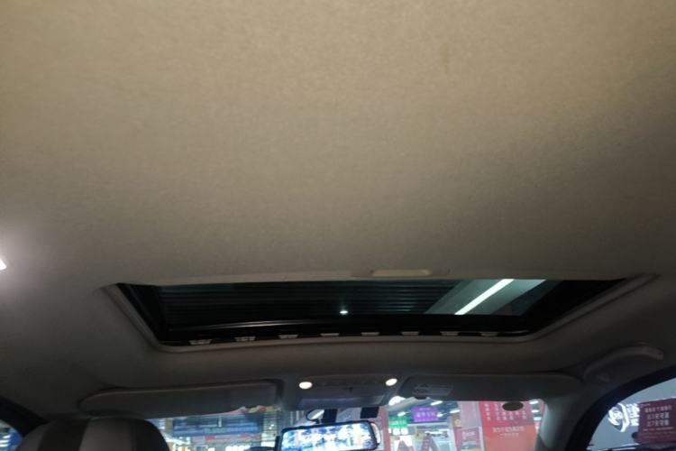 Used Nissan Terra 2020 2.5L XL Upper Automatic Two-Wheel Drive Luxury Edition Headliner
