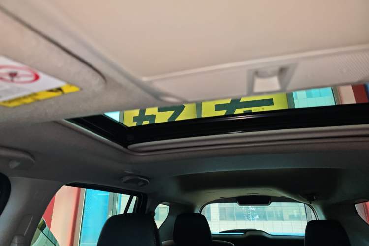 Used Nissan Terra 2020 2.5L XL Upper 4WD Automatic Four-Wheel Drive Luxury Edition Headliner