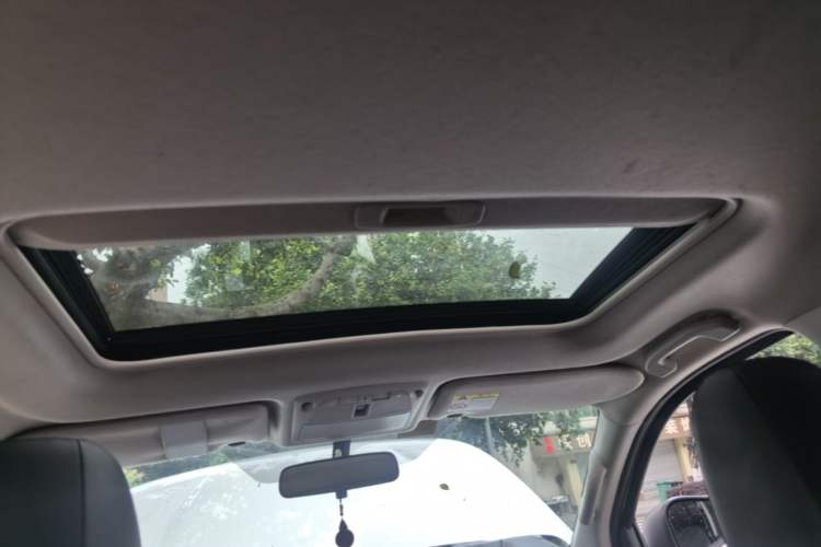 Used Nissan Terra 2020 2.5L XL Upper Automatic Two-Wheel Drive Luxury Edition Headliner