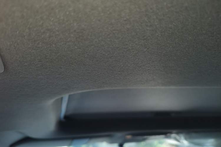 Used Nissan Terra 2020 2.5L XL Upper Automatic Two-Wheel Drive Luxury Edition Headliner