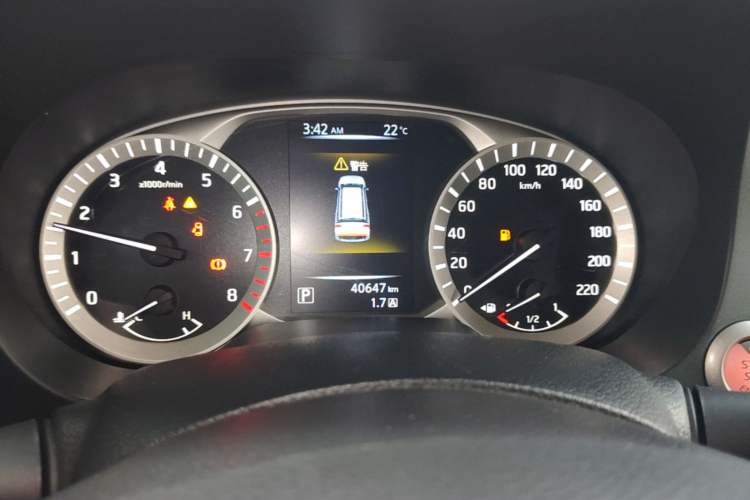 Used Nissan Terra 2020 2.5L XL Upper Automatic Two-Wheel Drive Luxury Edition Instrument Cluster