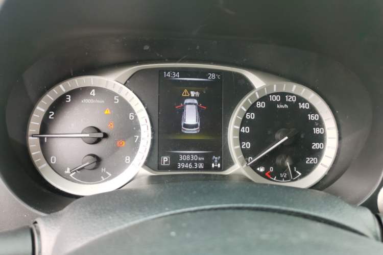 Used Nissan Terra 2020 2.5L XL Upper 4WD Automatic Four-Wheel Drive Luxury Edition Instrument Cluster