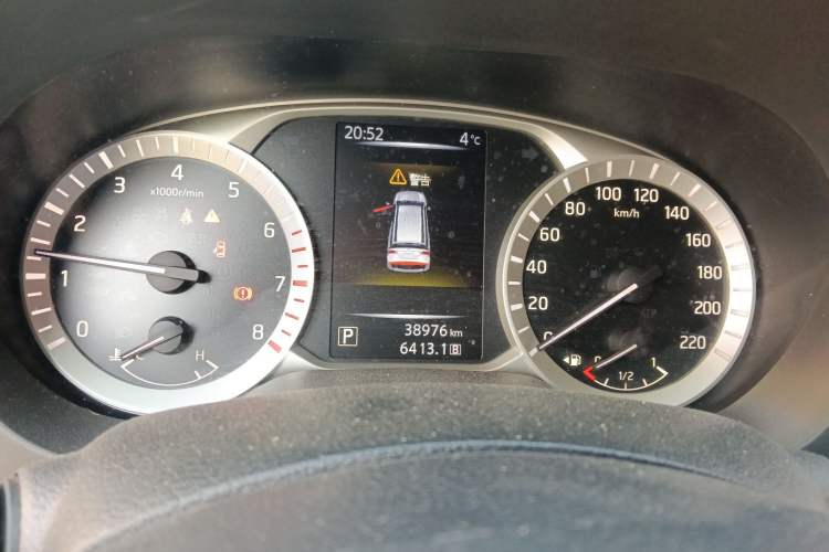 Used Nissan Terra 2020 2.5L XL Upper Automatic Two-Wheel Drive Luxury Edition Instrument Cluster