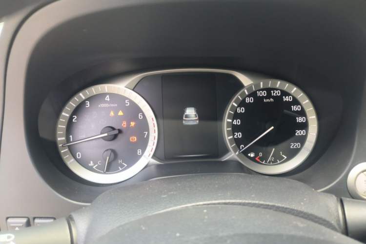 Used Nissan Terra 2020 2.5L XL Upper Automatic Two-Wheel Drive Luxury Edition Instrument Cluster