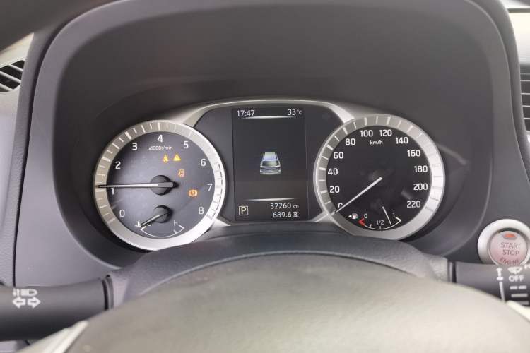 Used Nissan Terra 2020 2.5L XL Upper Automatic Two-Wheel Drive Luxury Edition Instrument Cluster