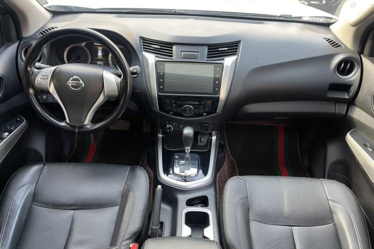 Used Nissan Terra 2020 2.5L XL Upper 4WD Automatic Four-Wheel Drive Luxury Edition Interior 1