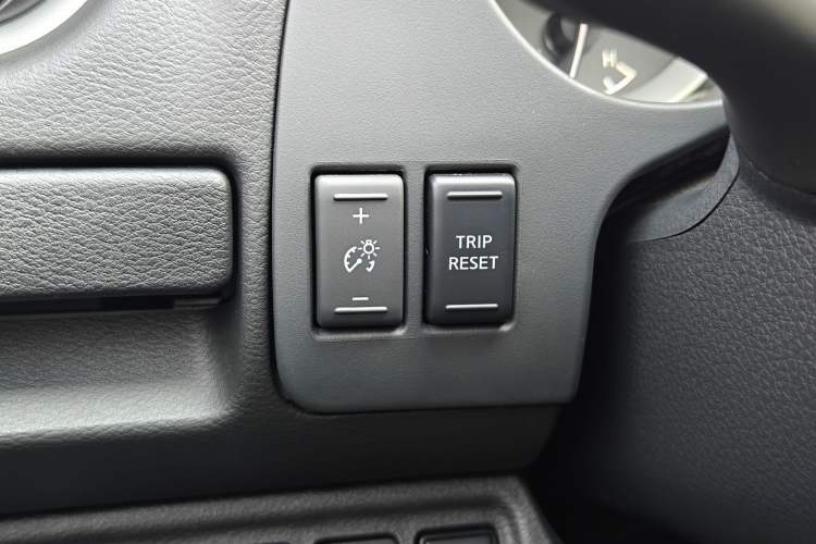 Used Nissan Terra 2020 2.5L XL Upper Automatic Two-Wheel Drive Luxury Edition Interior 1