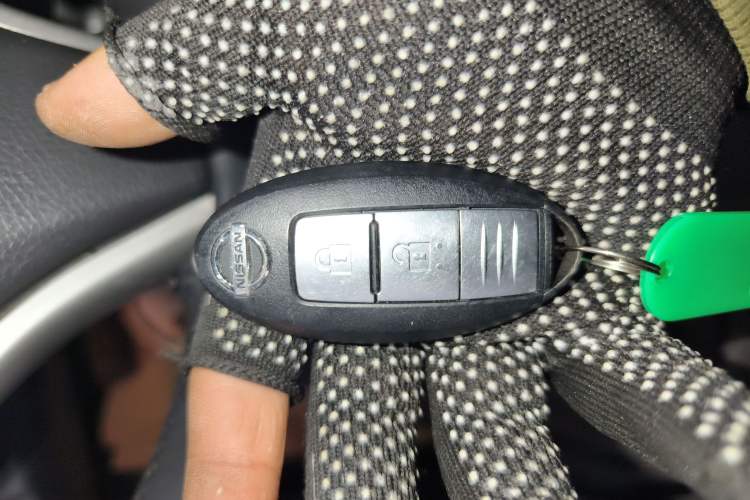 Used Nissan Terra 2020 2.5L XV 4WD Automatic Four-Wheel Drive Flagship Edition Interior 1