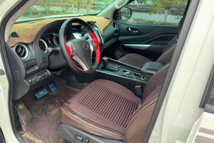 Used Nissan Terra 2020 2.5L XV 4WD Automatic Four-Wheel Drive Flagship Edition Interior 2