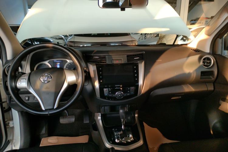 Used Nissan Terra 2020 2.5L XL Upper Automatic Two-Wheel Drive Luxury Edition Interior 2