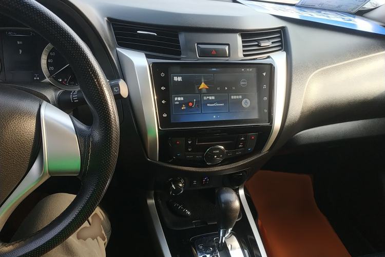 Used Nissan Terra 2020 2.5L XL Upper 4WD Automatic Four-Wheel Drive Luxury Edition Interior 2