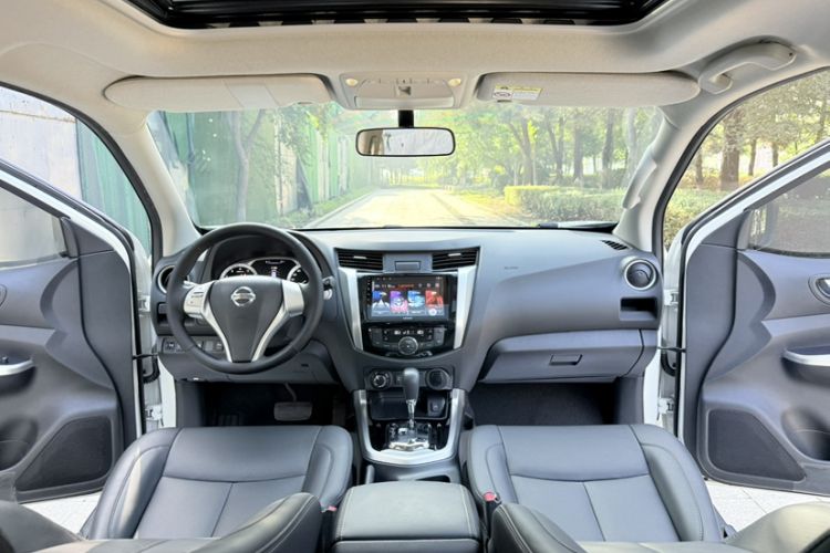 Used Nissan Terra 2020 2.5L XL Upper 4WD Automatic Four-Wheel Drive Luxury Edition Interior 2