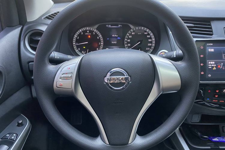Used Nissan Terra 2020 2.5L XL Upper Automatic Two-Wheel Drive Luxury Edition Interior 2