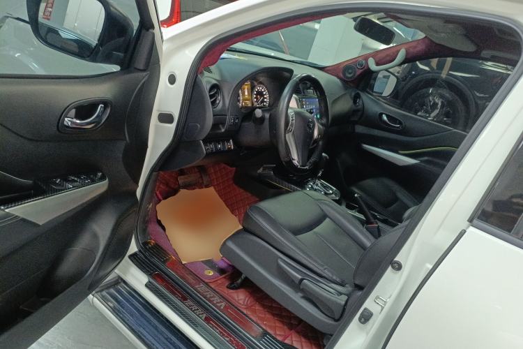 Used Nissan Terra 2020 2.5L XL Upper Automatic Two-Wheel Drive Luxury Edition Interior 3