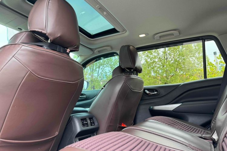 Used Nissan Terra 2020 2.5L XV 4WD Automatic Four-Wheel Drive Flagship Edition Interior 3