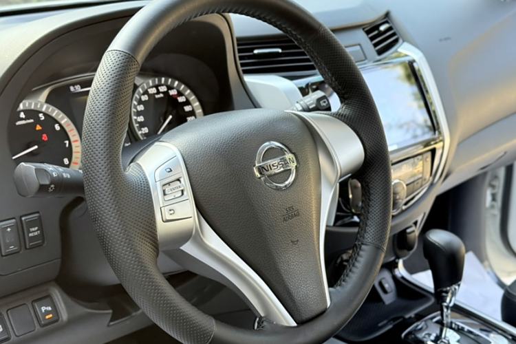 Used Nissan Terra 2020 2.5L XL Upper 4WD Automatic Four-Wheel Drive Luxury Edition Interior 3