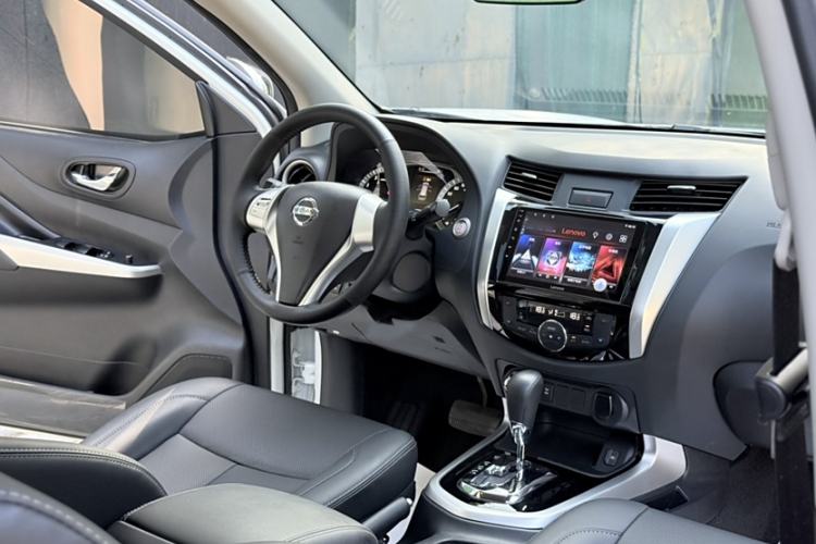 Used Nissan Terra 2020 2.5L XL Upper 4WD Automatic Four-Wheel Drive Luxury Edition Interior 5