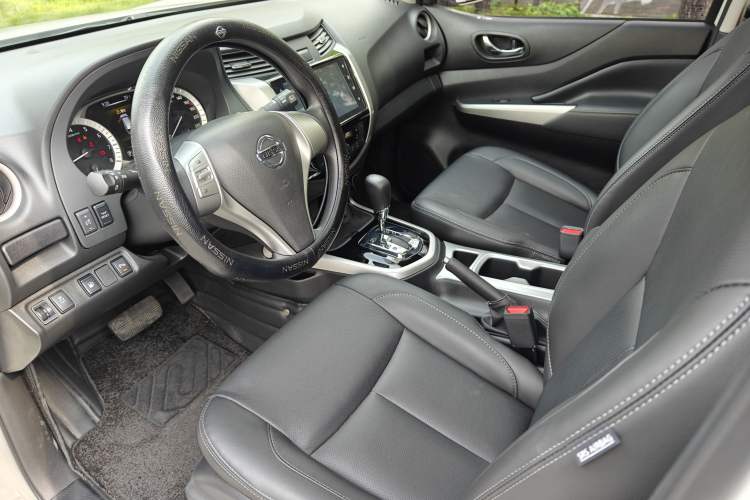 Used Nissan Terra 2020 2.5L XL Upper Automatic Two-Wheel Drive Luxury Edition Interior 7