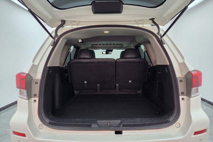 Used Nissan Terra 2020 2.5L XV 4WD Automatic Four-Wheel Drive Flagship Edition Interior 7
