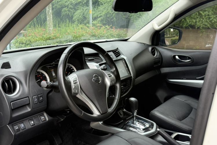 Used Nissan Terra 2020 2.5L XV 4WD Automatic Four-Wheel Drive Flagship Edition Interior 7