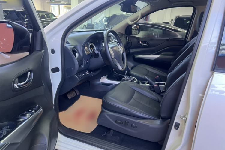 Used Nissan Terra 2020 2.5L XV 4WD Automatic Four-Wheel Drive Flagship Edition Interior 8