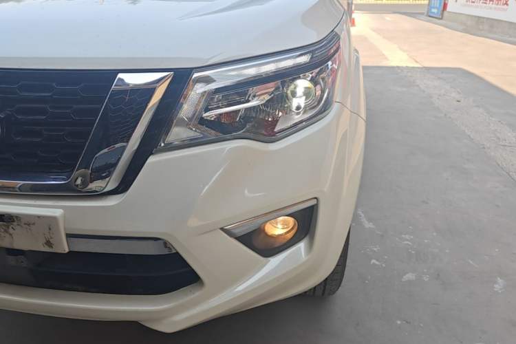 Used Nissan Terra 2020 2.5L XV 4WD Automatic Four-Wheel Drive Flagship Edition Left Front Headlight