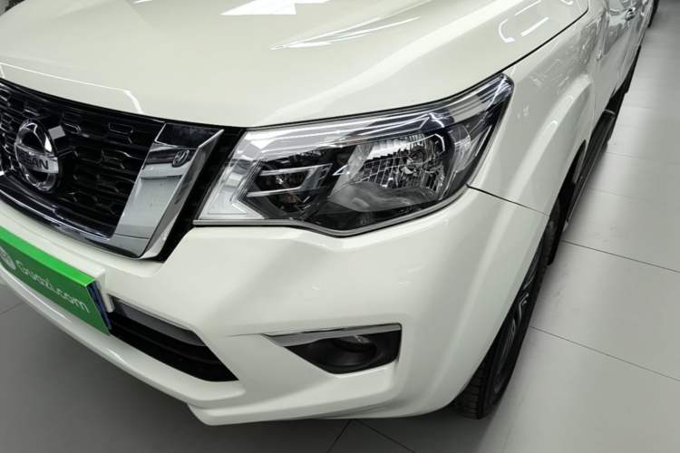 Used Nissan Terra 2020 2.5L XL Upper Automatic Two-Wheel Drive Luxury Edition Left Front Headlight