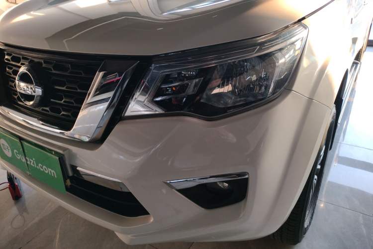 Used Nissan Terra 2020 2.5L XL Upper Automatic Two-Wheel Drive Luxury Edition Left Front Headlight