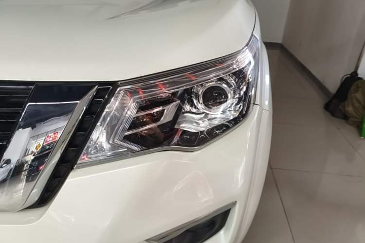 Used Nissan Terra 2020 2.5L XL Upper 4WD Automatic Four-Wheel Drive Luxury Edition Left Front Headlight