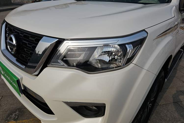 Used Nissan Terra 2020 2.5L XL Upper 4WD Automatic Four-Wheel Drive Luxury Edition Left Front Headlight