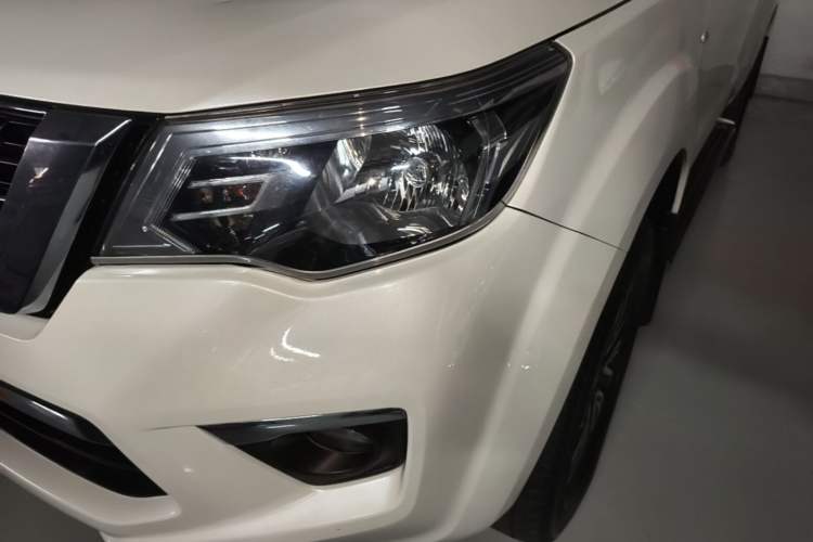 Used Nissan Terra 2020 2.5L XL Upper 4WD Automatic Four-Wheel Drive Luxury Edition Left Front Headlight