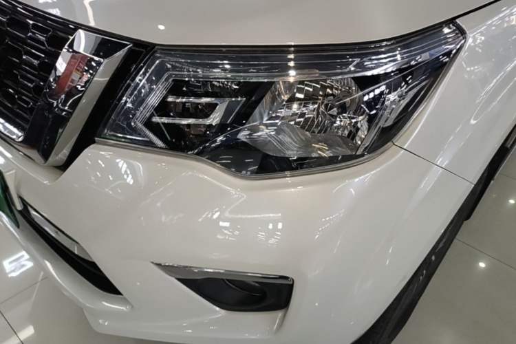 Used Nissan Terra 2020 2.5L XL Upper Automatic Two-Wheel Drive Luxury Edition Left Front Headlight