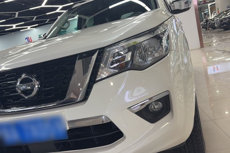 Used Nissan Terra 2020 2.5L XL Upper Automatic Two-Wheel Drive Luxury Edition Left Front Headlight